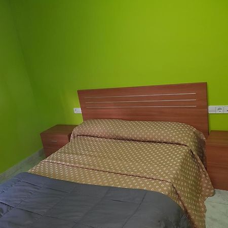 Hostal Europa Tarragona Ngoại thất bức ảnh